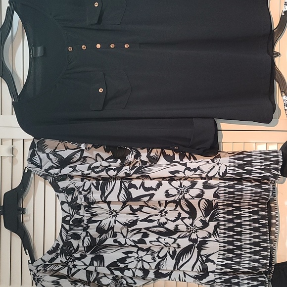 White & Black Colored Tops Blouses bundle of 4 Lg EUC - Picture 3 of 13